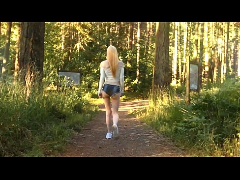 ❤️ Schéin Fra beweegt sech lues, net plakeg Video ❤️ Just Porno bei eis
